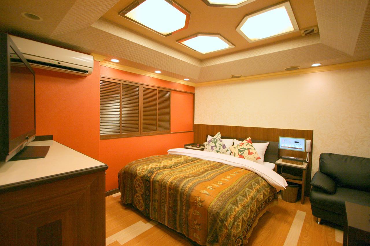 Hotel Celavie Osakajokitazume (Adults Only) Exteriör bild